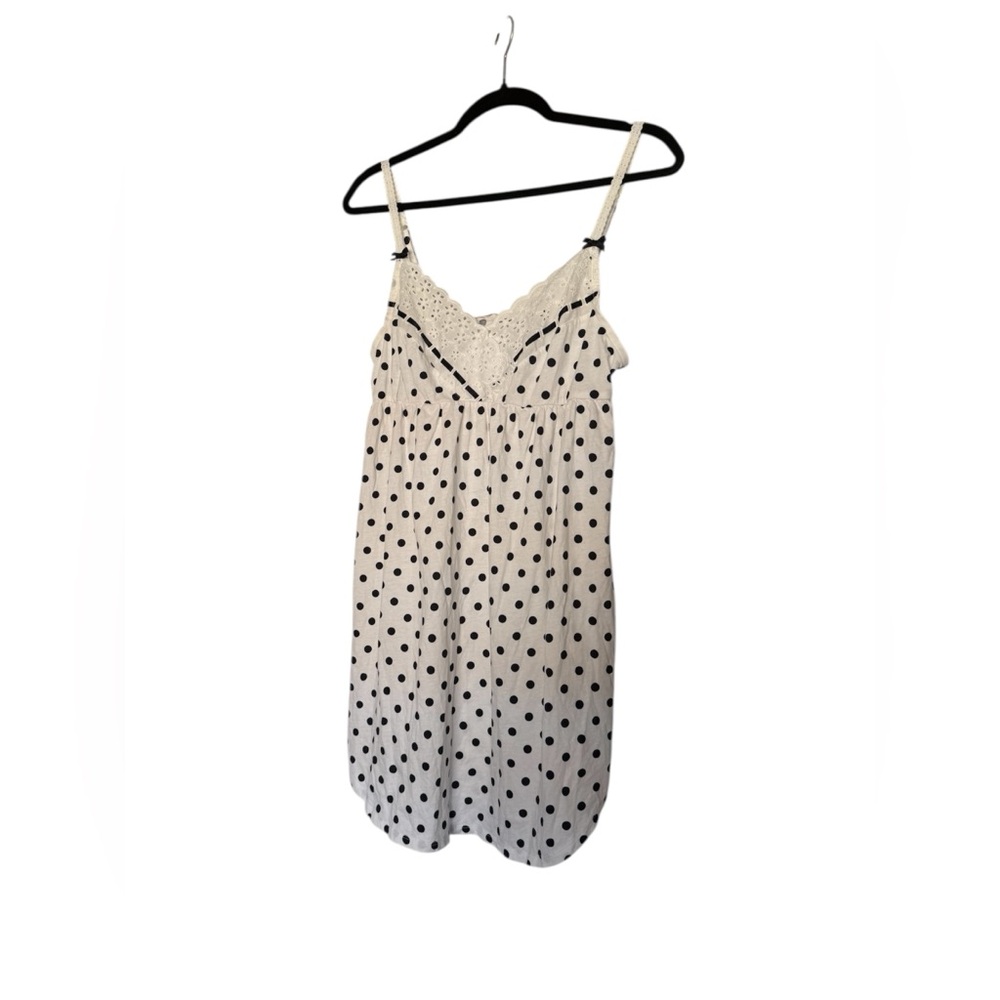 Vintage 90’s/Y2K Victoria's Secret White and Black Polka Dot Chemise RARE